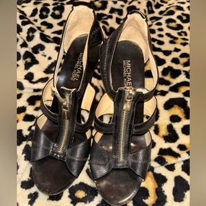 Michael Michael Kors Heels #pumps #heels #date night 🖤